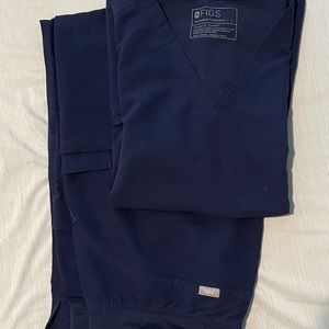 Figs technical collection. Navy top 2 pocket. Navy bottoms cargo.